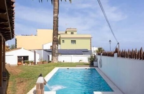 La Guancha Cabaña | Eden Rentals Sagitta Alfa Retreat