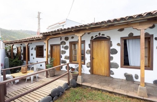 La Guancha Cabaña | Eden Rentals Sagitta Alfa Retreat