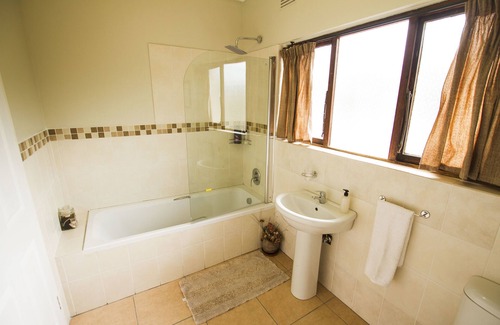 La Mercy Casa | Eden Rose Manor