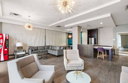 Downtown Minneapolis Apartamento | Eden Studio | Free Parking, Central, Gym Fast WIFI