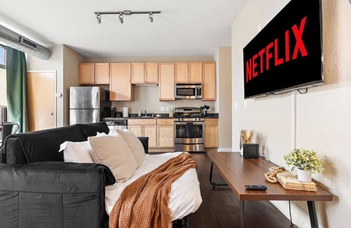 Downtown Minneapolis Apartamento | Eden Studio | Free Parking, Central, Gym Fast WIFI