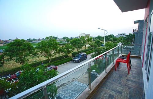 Palanpur Villa | Eden Villa es un lugar fantástico para relajarse, celebrar y estar de vacaciones.