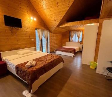 Adunati Casa | Eden Villa
