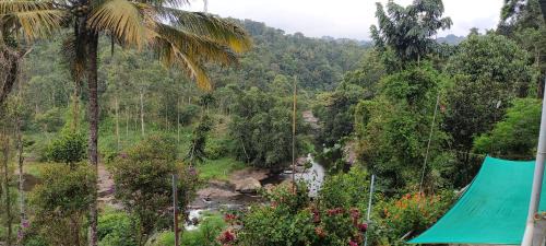 Rajakkad Casa | Edens Holidays Munnar