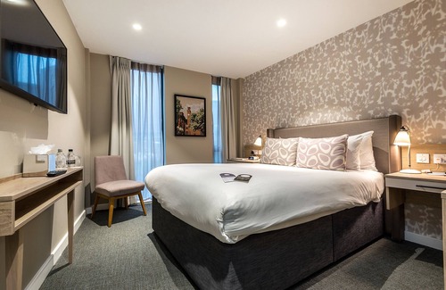 Birmingham Hotel | Edgbaston Park Hotel Birmingham
