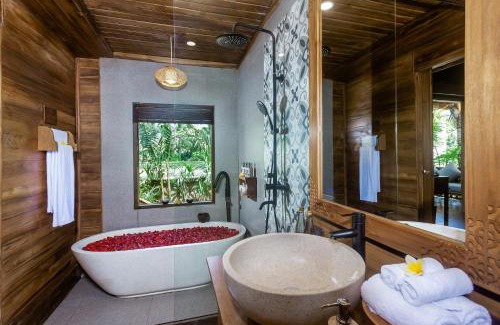 Ubud Cabina | Edge of Ubud by GenuineHost