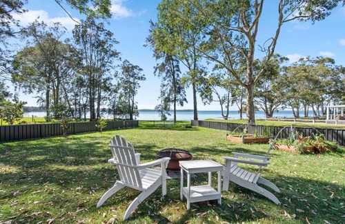 St. Georges Basin Casa | Edge Water - Belle Escapes Jervis Bay