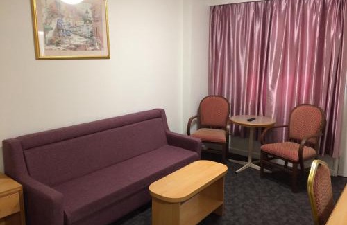 Edgecliff Hotel | Edgecliff Lodge Motel