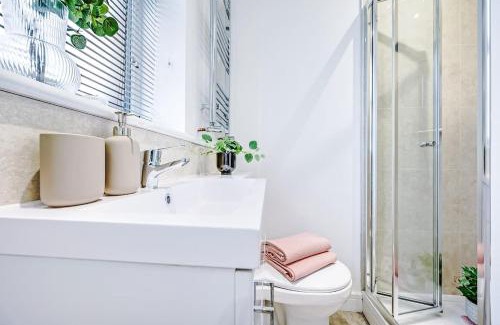 Offerton Casa | Edgeley House