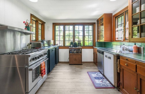 Fort Erie Casa | Edgemere Escape