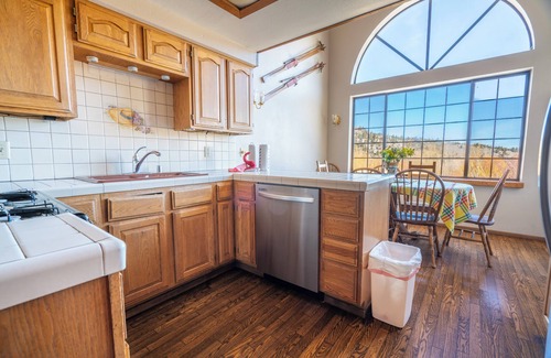 June Lake Condominio | Edgewater #1 , June Lake View! Lower unit