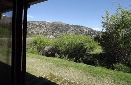 June Lake Condominio | Edgewater #1 , June Lake View! Lower unit