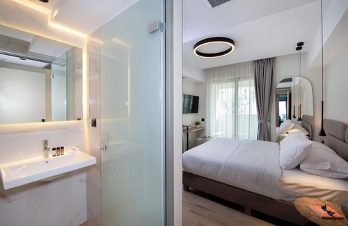 Nea Chora Hotel | EdgeWater Beach Hotel