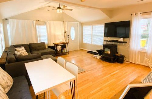 Edgewater Casa | Edgewater Cottage