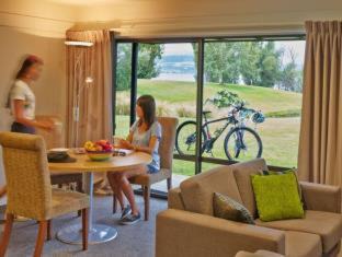Wanaka Hotel | Edgewater Hotel