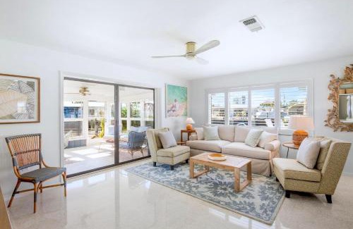 Whitney Beach Casa | Edgewater