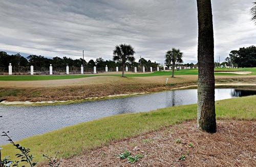 Panama City Beach Casa | Edgewater Villa 1702