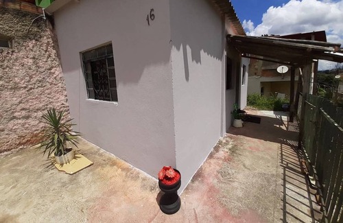 Vespasiano Casa | Edicula BH - Carnaval