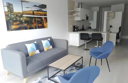 Chico Reservado Apartamento | Edificio Area 98