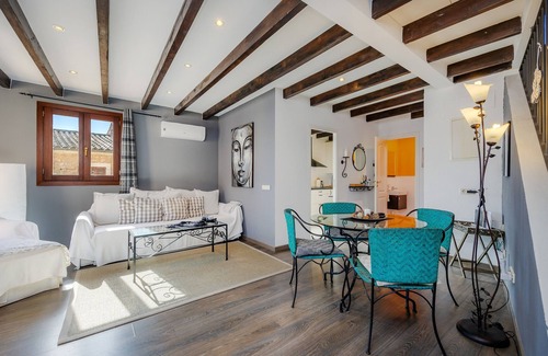 Moscari Apartamento | Edificio duplex can roses