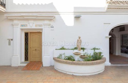 Castillo de Sabinillas Hotel | Edifico Delfin