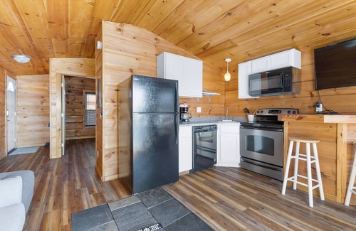 Edinboro Cabina | Edinboro Lake Resort Cabins