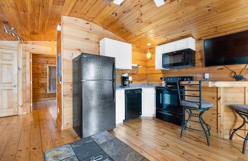 Edinboro Cabina | Edinboro Lake Resort Cabins