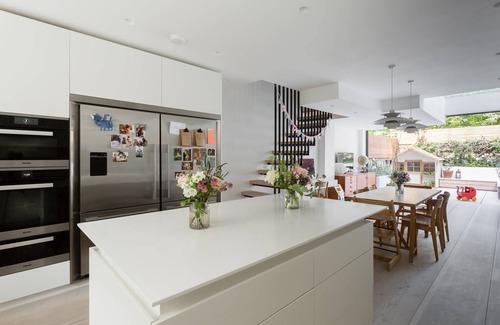 Camden Town with Primrose Hill Apartamento | Edis Street III by onefinestay