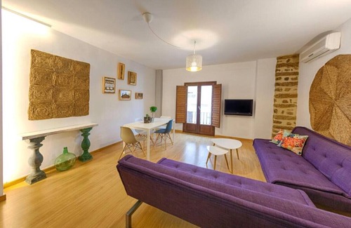 Úbeda Apartamento | Intimate retreat with Andalusian essence