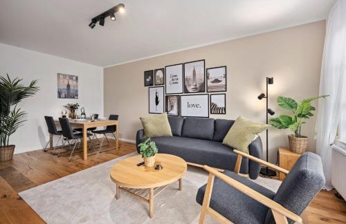 Schloßchemnitz Apartamento | EDLER WOHNRAUM Luxuriöses Apartment mit Balkon, Boxspringbett, Kaffeevollautomat, Lift & Parkplatz