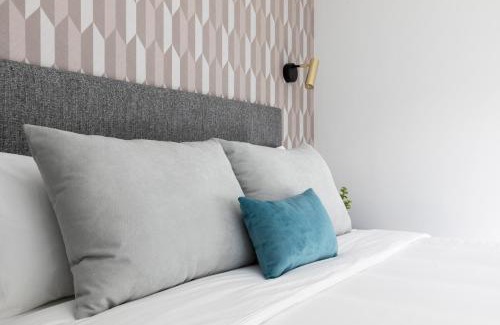 Sol Apartamento | Edmond Vibes Puerta del Sol Suites