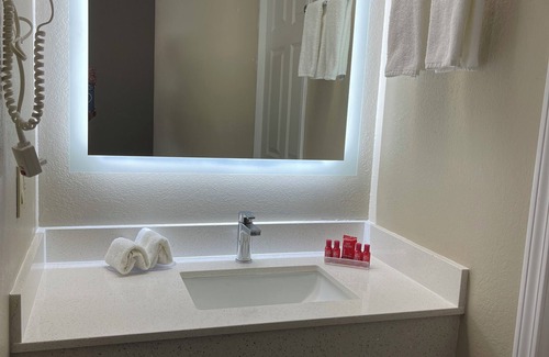 Orange Prairie Hotel | Edn Hotel
