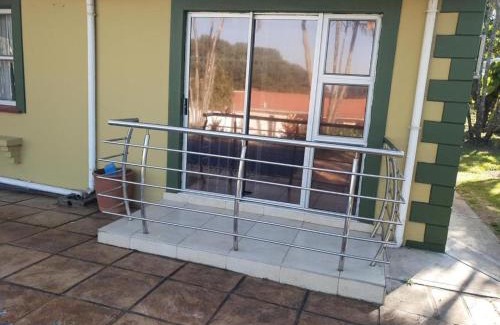 Pinetown Casa | Edwaleni Guest Lodge
