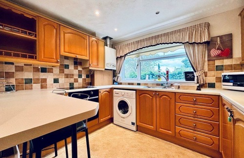 Nailsea Apartamento | EEJs Cozy 2-Bedroom Apartment in Nailsea