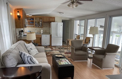 Ponshewaing Casa | Eff 9/1/21 Birch Tree Bend near Petoskey (Emmet) Michigan is not a VRBO rental