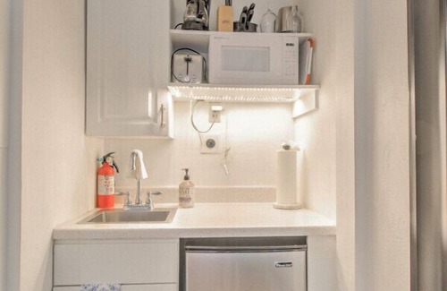 Hendricks and Venice Isles Casa | Efficiency 2 on water las olas/beach free kayaks