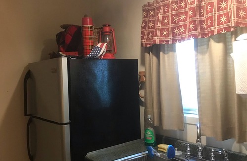Lufkin Apartamento | Eficiencia Apt. Situado en Pineywoods del este de Texas. Private Apt / suegros Quarters
