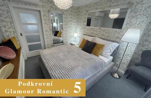 Plzen Apartamento | EFIPA Glamour Apartments