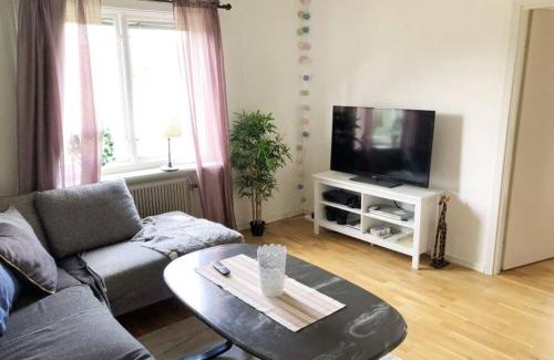 Tierp Casa | Egen lägenhet i 2-familjshus på landet.