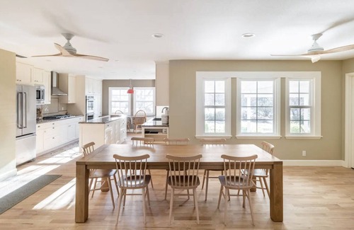 Kenwood Casa | [Egg Farm Ranch] Heated Pool - Water Slide - Hot Tub - Dog Friendly