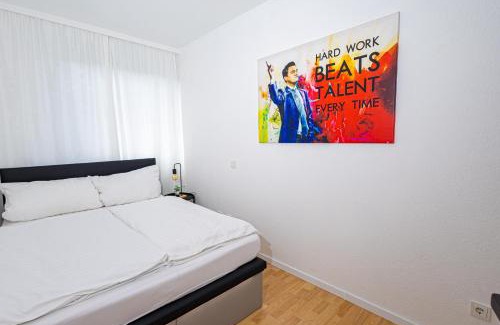 Bad Driburg Apartamento | Egge Suite - Zentral in Kurklinik&Parknähe, Küche, Balkon, Badewanne, Smart TV, Arbeitsplatz, 1-3P
