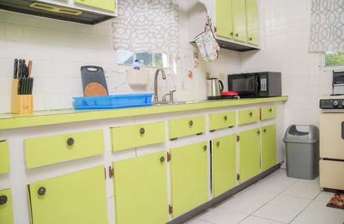 Falmouth Casa | EGO GUESTHOUSE#2----Breathtaking villa sitting on the hill with lovely Oceanview