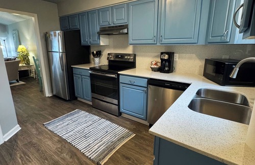 Murrells Inlet Casa | Egret's Cove-Free BEACH pass, near golfing and marina, walk to restaurants!