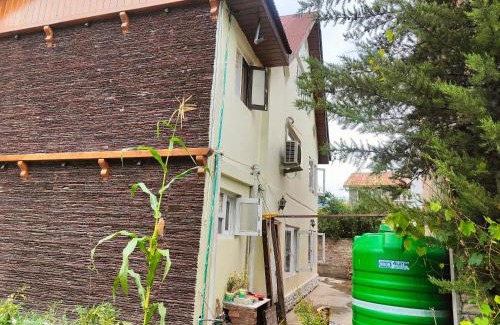 Srinagar Hotel | Ehaan Homestay