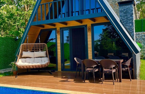 Sapanca Chalet De Esquí | Ehli Bungalov