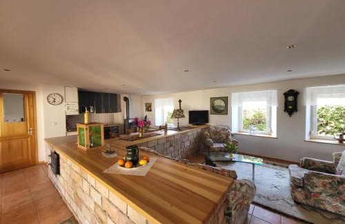 Mesteri Casa | EHM Family Resort