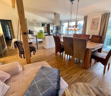 Loogh Apartamento | Eifelsuiten - Suiten mit Sauna, Kamin und Balkon in der Vulkaneifel - Kerpen Loogh