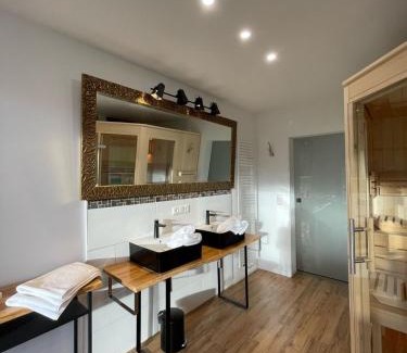 Loogh Apartamento | Eifelsuiten - Suiten mit Sauna, Kamin und Balkon in der Vulkaneifel - Kerpen Loogh