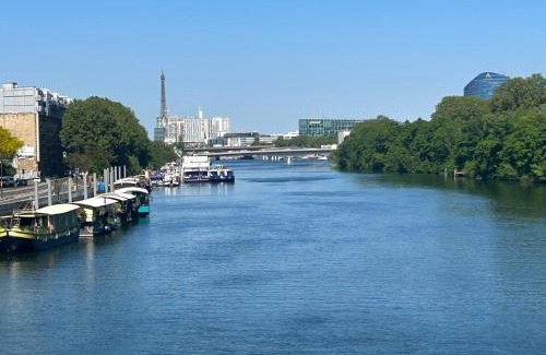 Republique–Point-du-Jour Apartamento | EIFFEL TOWER SEINE RIVER VIEW PARIS 88 square meters