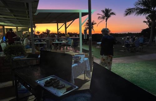 Eighty Mile Beach Otro | Eighty Mile Beach Caravan Park
